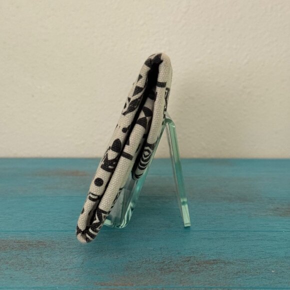 Kavu Mondo Spender Tri-Fold Design Wallet Clutch Travel Organizer Black & Cream - Picture 3 of 9